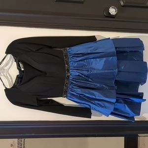 Sherri Hill size 4 Black and Navy Dress
